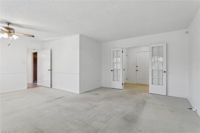 116 N Berwick CRES, Virginia Beach, VA 23452