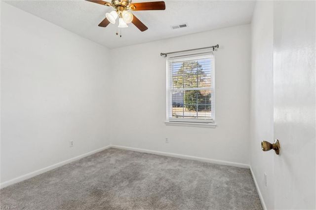 116 N Berwick CRES, Virginia Beach, VA 23452