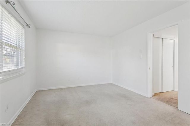 116 N Berwick CRES, Virginia Beach, VA 23452