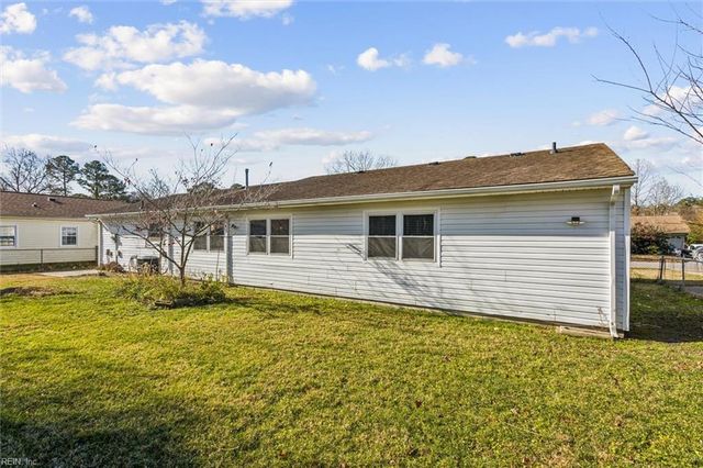 116 N Berwick CRES, Virginia Beach, VA 23452