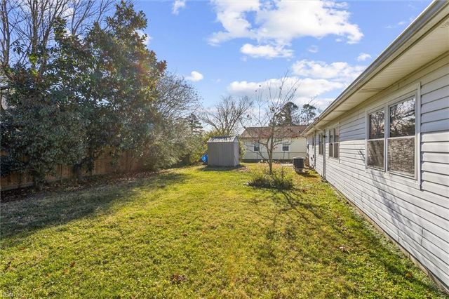 116 N Berwick CRES, Virginia Beach, VA 23452