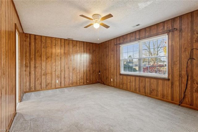 116 N Berwick CRES, Virginia Beach, VA 23452