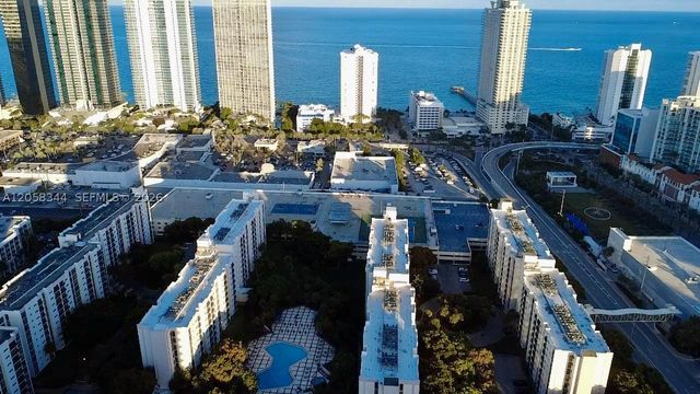 17001 N BAY RD COMMERCIAL, Sunny Isles Beach, FL 33160