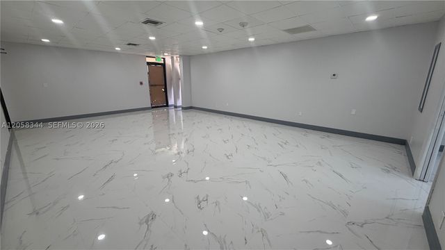 17001 N BAY RD COMMERCIAL, Sunny Isles Beach, FL 33160