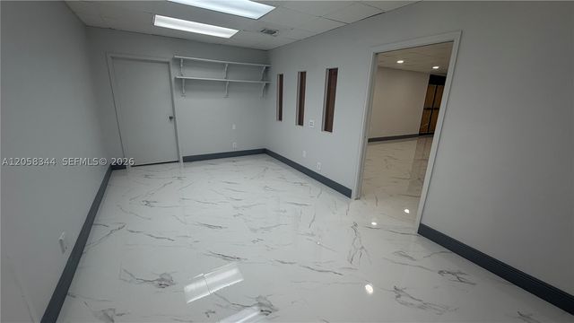 17001 N BAY RD COMMERCIAL, Sunny Isles Beach, FL 33160