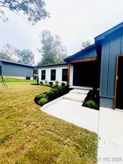 4 Tulsa Drive, Monkey Island, OK 74331