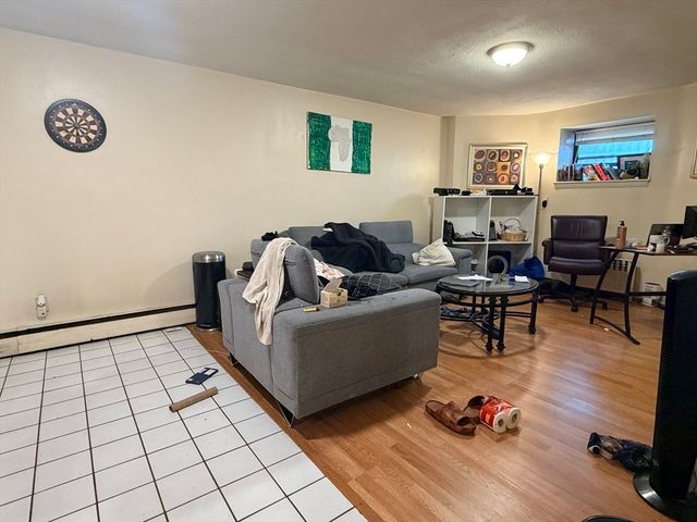 1238 Commonwealth Ave 16, Boston, MA 02134