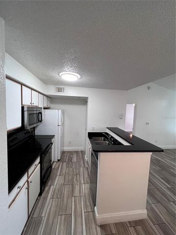 2208 ANTIGUA PLACE 938, Kissimmee, FL 34741