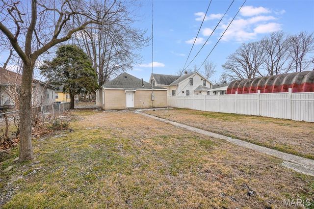 2310 W 23rd Street, Granite City, IL 62040