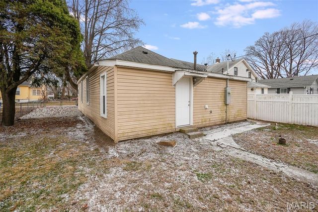 2310 W 23rd Street, Granite City, IL 62040