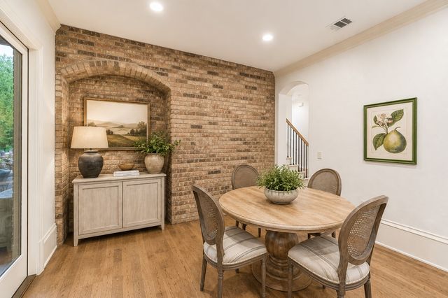 737 Manor Drive, Argyle, TX 76226