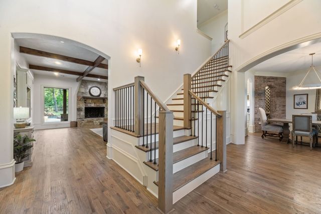 737 Manor Drive, Argyle, TX 76226