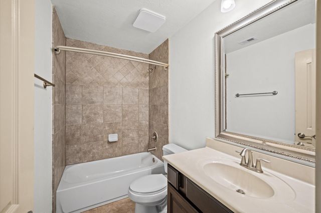 21115 Knight Quest Drive, Tomball, TX 77375