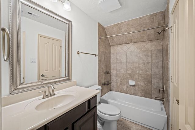 21115 Knight Quest Drive, Tomball, TX 77375
