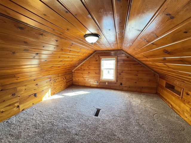 309 E Oak Grove Avenue, Parchment, MI 49004