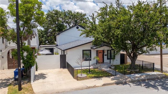 1018 Ebony Avenue, Mcallen, TX 78501