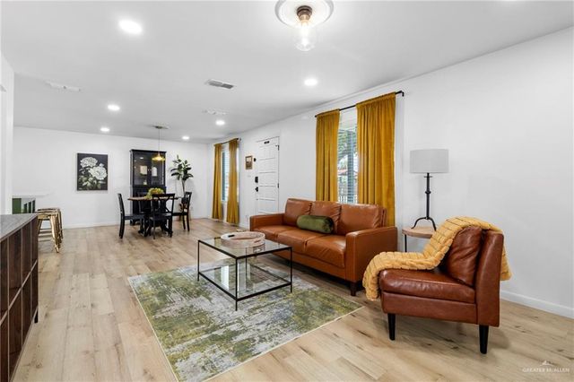 1018 Ebony Avenue, Mcallen, TX 78501