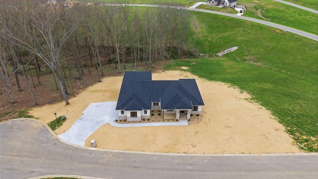 40 Waterfall Way, Somerset, KY 42503