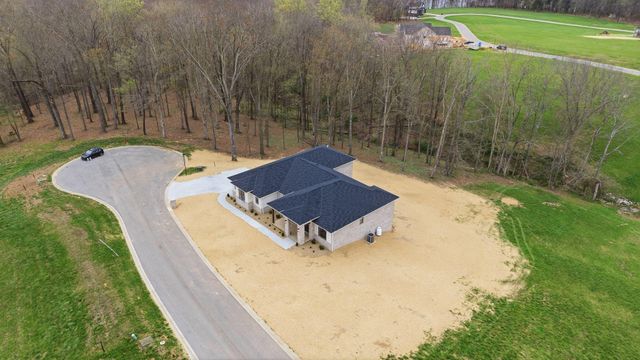 40 Waterfall Way, Somerset, KY 42503