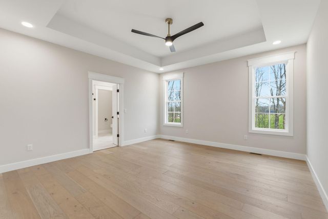 40 Waterfall Way, Somerset, KY 42503