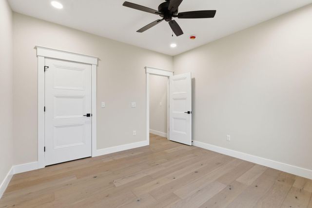 40 Waterfall Way, Somerset, KY 42503