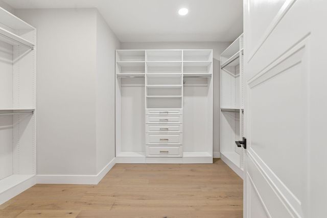 40 Waterfall Way, Somerset, KY 42503