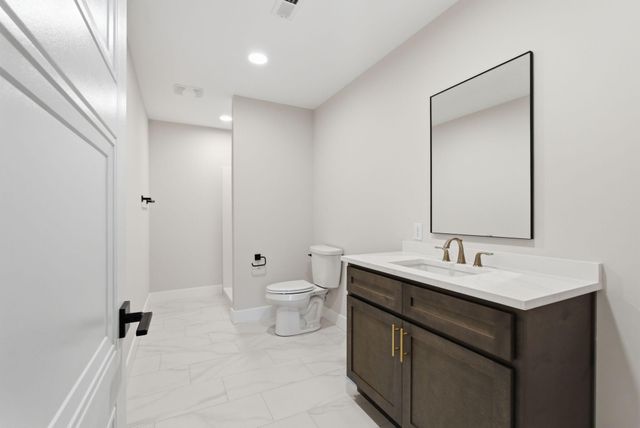 40 Waterfall Way, Somerset, KY 42503