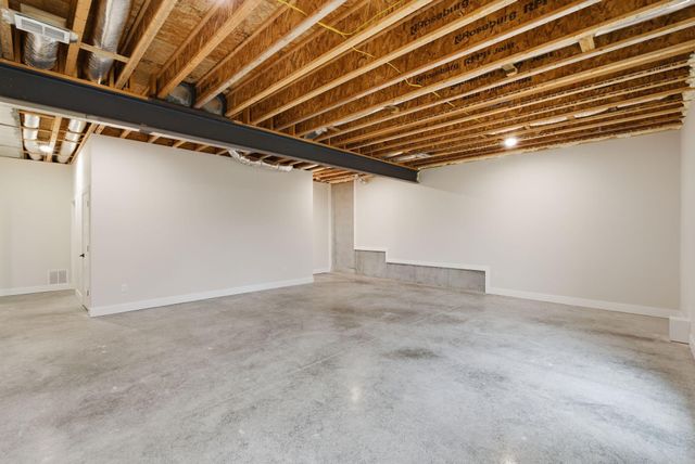 40 Waterfall Way, Somerset, KY 42503