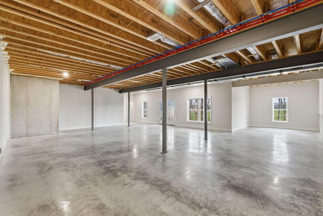 40 Waterfall Way, Somerset, KY 42503