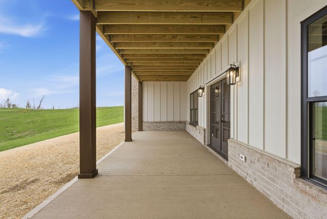 40 Waterfall Way, Somerset, KY 42503