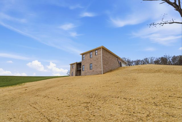 40 Waterfall Way, Somerset, KY 42503
