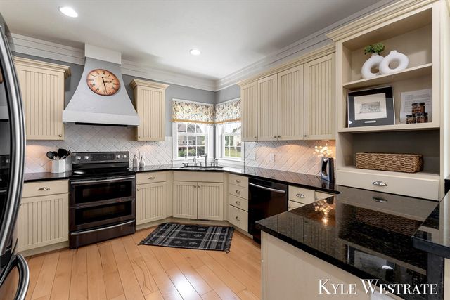 8907 Mica Drive, Zeeland, MI 49464