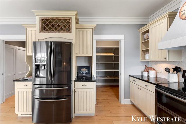 8907 Mica Drive, Zeeland, MI 49464