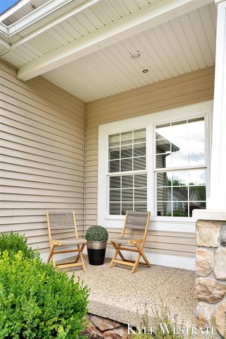 8907 Mica Drive, Zeeland, MI 49464