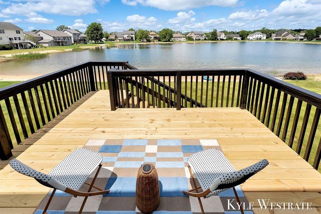 8907 Mica Drive, Zeeland, MI 49464