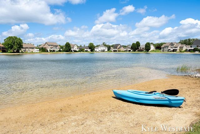 8907 Mica Drive, Zeeland, MI 49464