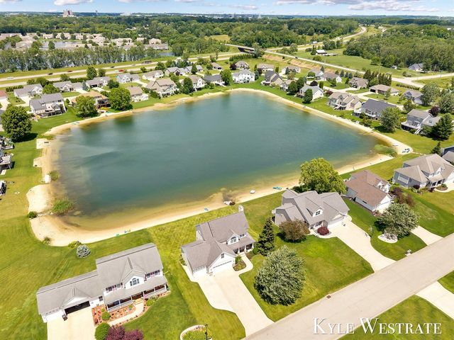 8907 Mica Drive, Zeeland, MI 49464