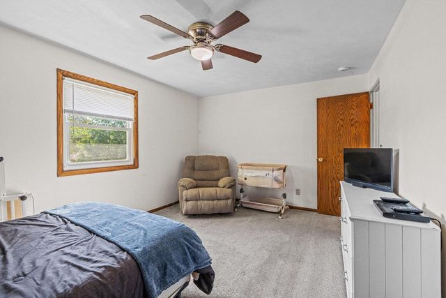 706 N HAWTHORNE DRIVE, Appleton, WI 54915