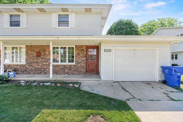 706 N HAWTHORNE DRIVE, Appleton, WI 54915