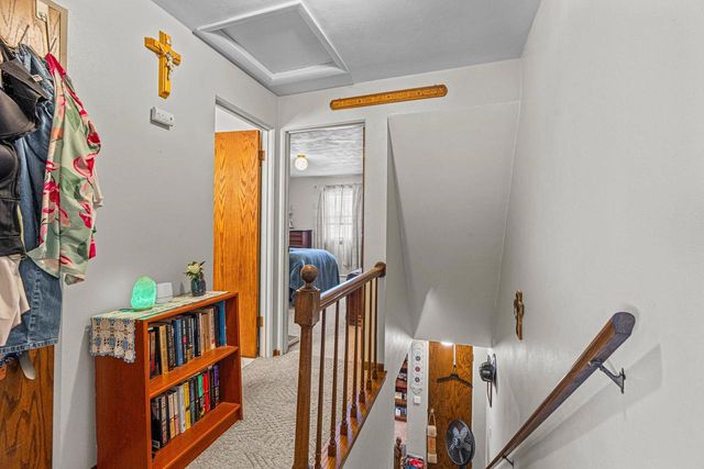 706 N HAWTHORNE DRIVE, Appleton, WI 54915
