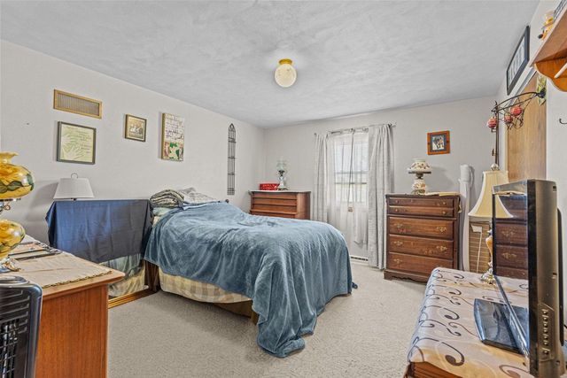 706 N HAWTHORNE DRIVE, Appleton, WI 54915