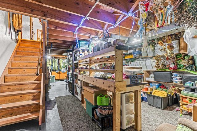 706 N HAWTHORNE DRIVE, Appleton, WI 54915
