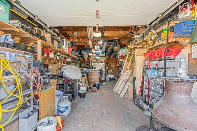 706 N HAWTHORNE DRIVE, Appleton, WI 54915