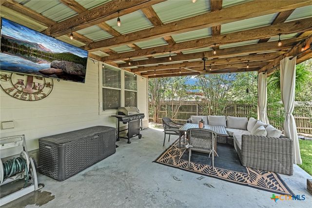 18608 Royal Pointe Drive, Pflugerville, TX 78660