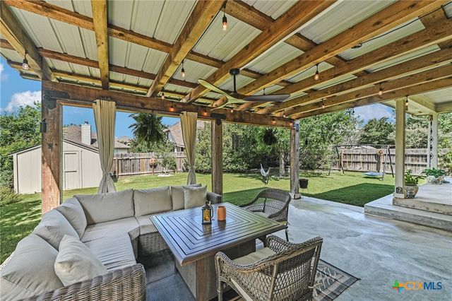 18608 Royal Pointe Drive, Pflugerville, TX 78660