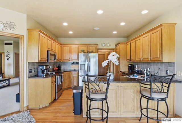 3904 S 184 Avenue, Omaha, NE 68130