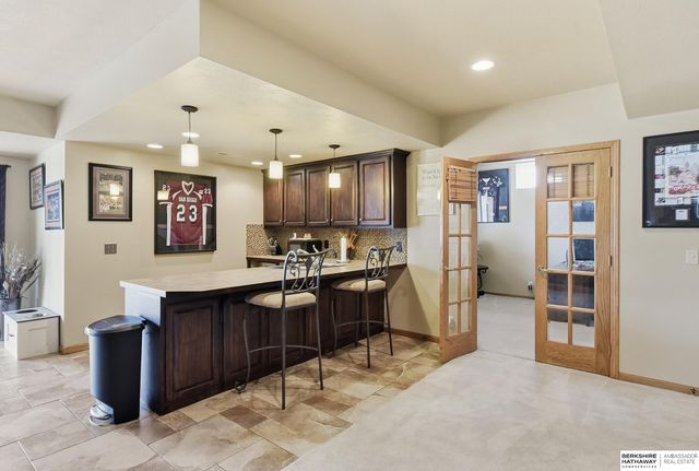 3904 S 184 Avenue, Omaha, NE 68130