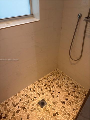 8425 SW 107th St, Miami, FL 33156