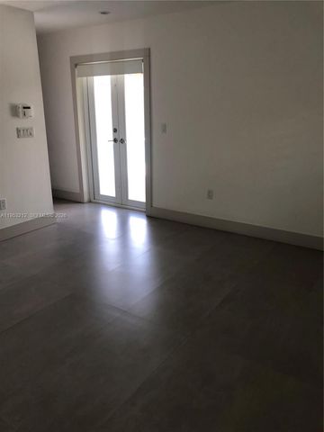 8425 SW 107th St, Miami, FL 33156