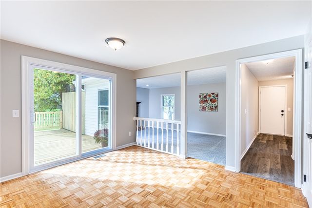 3 Hidden Mdw, Penfield, NY 14526